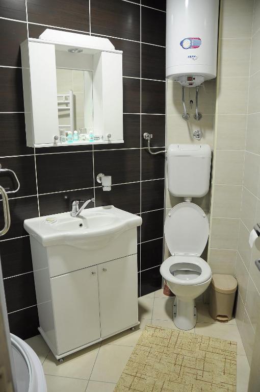 Vila Hit Ruma Habitación foto